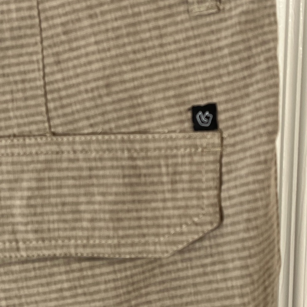 Burnside Hybrid Series Land+Sea men’s shorts in khaki, size 34, length 21” - Picture 3 of 8